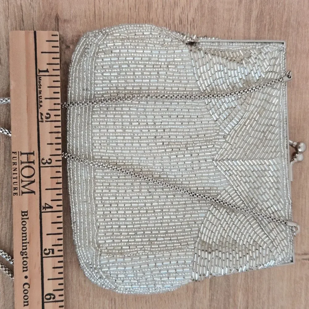 Vintage MAGID Beaded Evening Purse Clutch Silver Kiss Lock Chain Handmade Macau - Picture 6 of 9